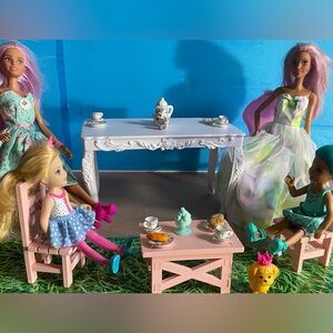 Barbie Twins and Chelsea Friends Have a Tea Party EUC